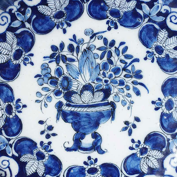 Dutch De Klauw Delft Blue and White Urn and Flowers Pottery Charger
