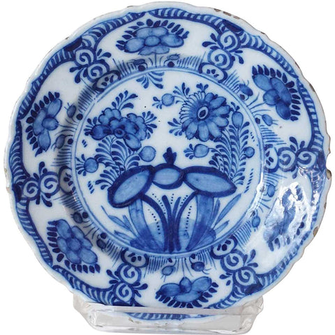 Small Dutch De Klauw Delft Blue and White Pottery Floral Plate