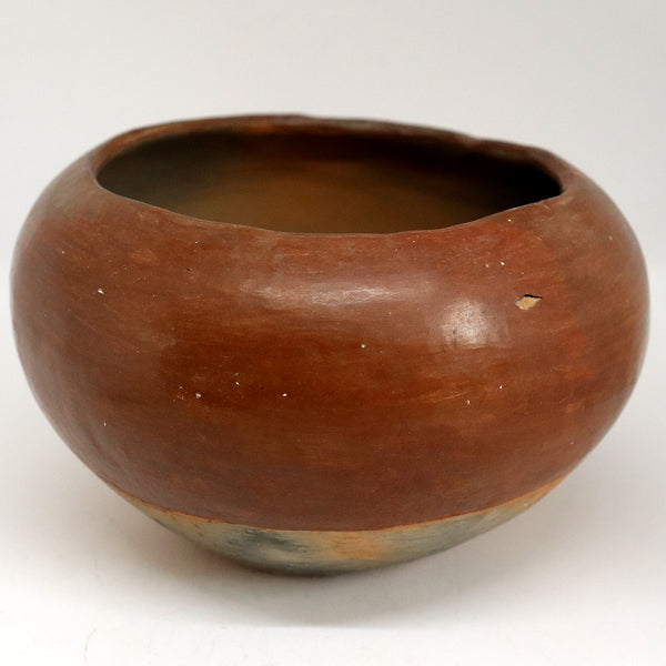 Native American San Juan Red Glazed Pottery Bowl / Pot