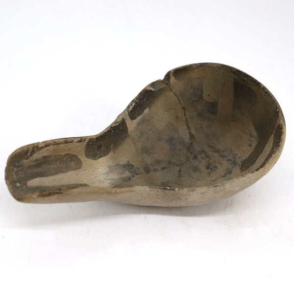 Native American Anasazi Black on White Pottery Spoon / Ladle