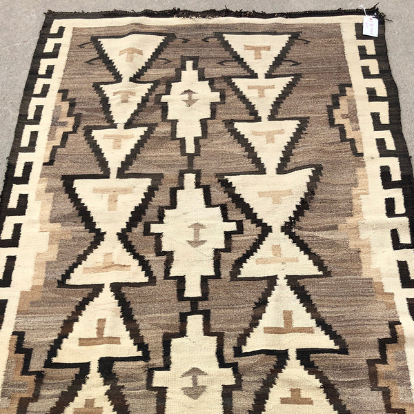 Large Vintage Native American Navajo Crystal Wool Rug