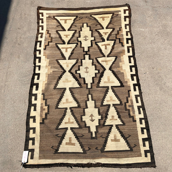 Large Vintage Native American Navajo Crystal Wool Rug