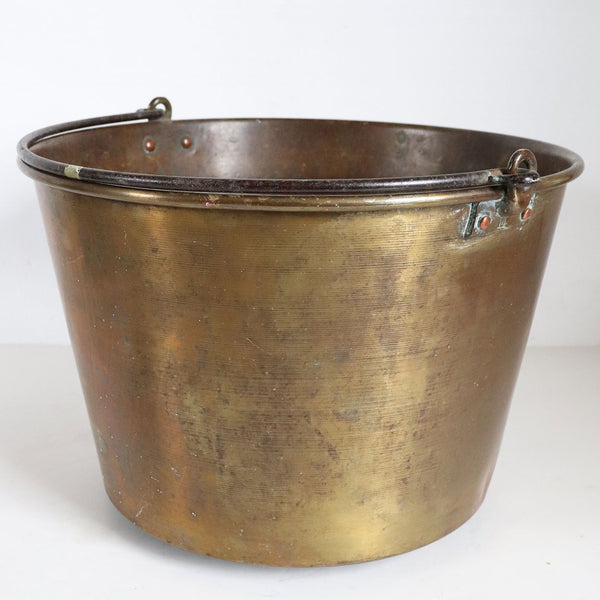 Large American New England Brass Kettle Company Brass and Iron No. 3 Kettle