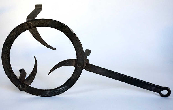 Small American Primitive Forged Iron Long Handle Round Fireplace Hearth Trivet