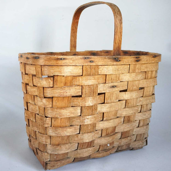 Large Vintage American Hickory Splint Market / Gathering Basket