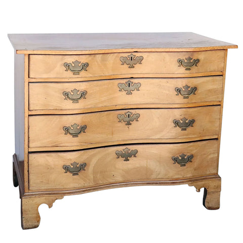 American New England Chippendale Faded Mahogany Oxbow Chest of Drawers