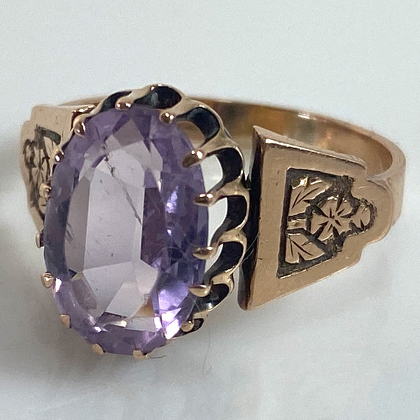 Victorian 14 Karat Yellow Gold and Amethyst Lady's Ring