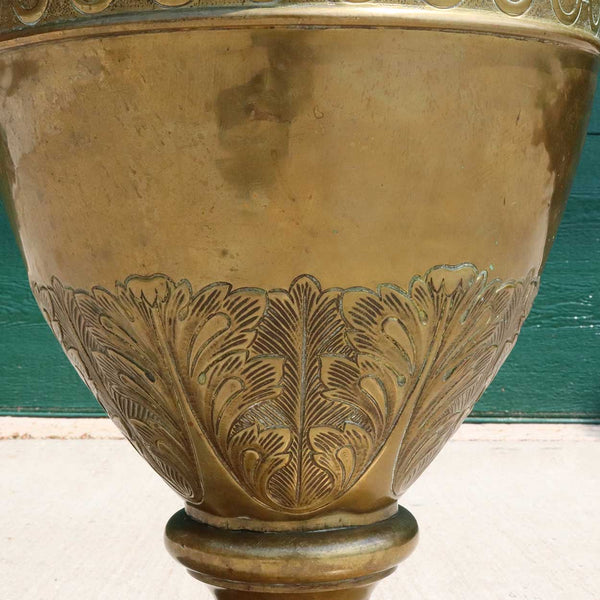 Large French Neoclassical Brass Two-Light Urn Form Table Lamp