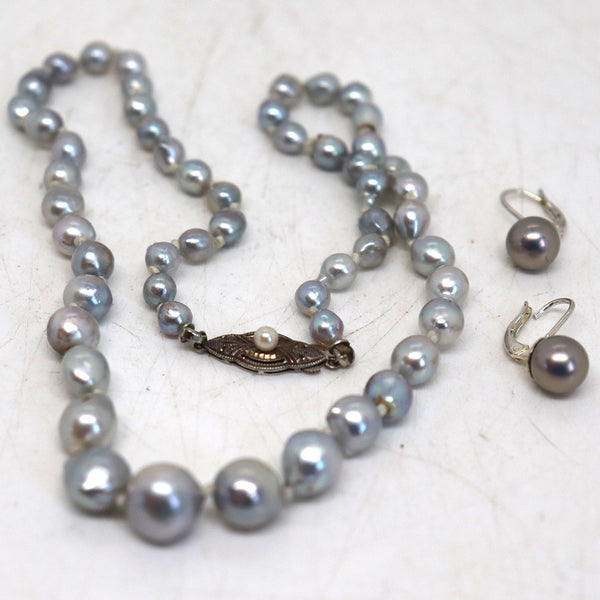 Vintage Baroque Graduated Pearl Single Strand Necklace and Drop Earrings
