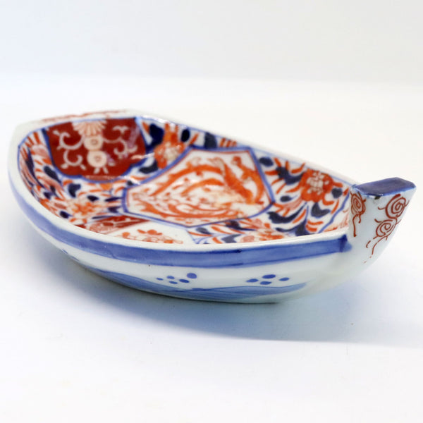 Small Japanese Meiji Porcelain Imari Boat Shape Serving Dish