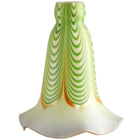 American Steuben Glass Green Drag Loop Lily Lamp Shade