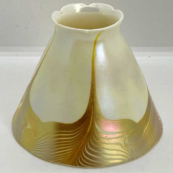 American Tiffany Studios Favrile Glass Gold Hooked Feather Optic Rib Candle Lamp Shade
