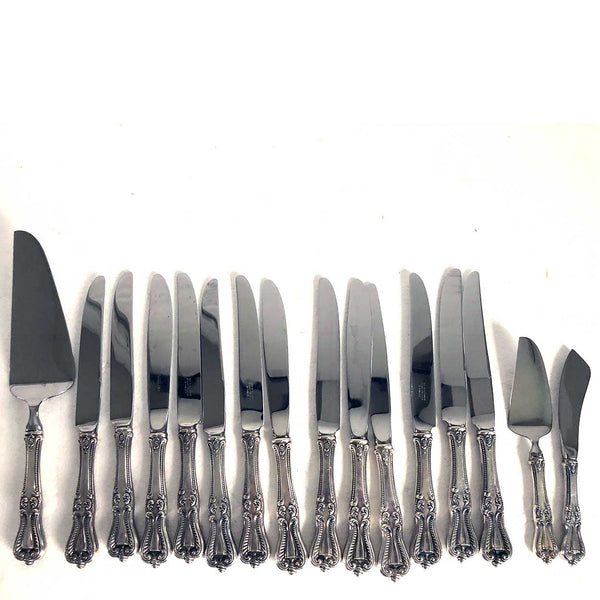 American Towle Sterling Silver and Stainless Steel Old Colonial Flatware (16-pieces)