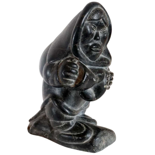 Vintage Inuit JOANASSIE OOMAYOUALOOK Black Soapstone Figural Carving