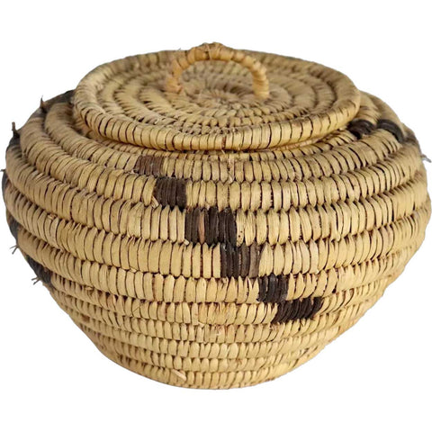 Small Vintage Native American Pima / Papago Handmade Coiled Lidded Basket