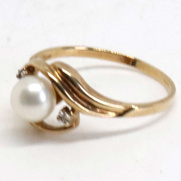 Vintage 10 Karat Yellow Gold, Pearl and Diamond Lady's Ring