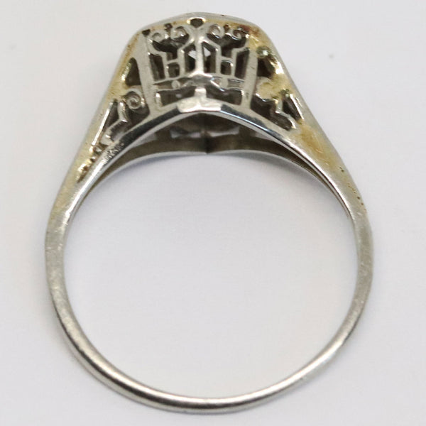Vintage Art Deco White Gold Round Cut Diamond Lady's Ring