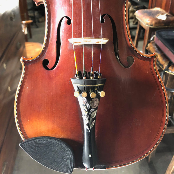 French or German Maple and Spruce Mother-of-Pearl Inlaid Violin