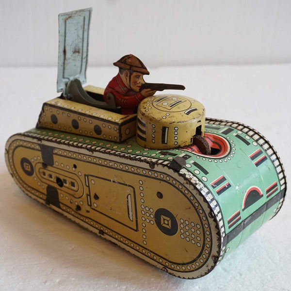 Vintage American Marx WWI Doughboy Tin Lithograph Army Tank Toy