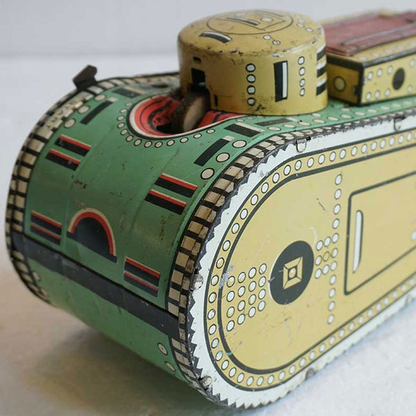 Vintage American Marx WWI Doughboy Tin Lithograph Army Tank Toy