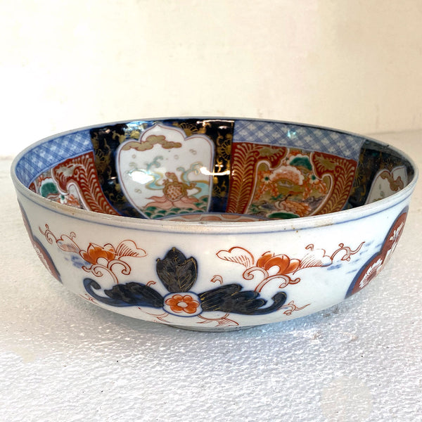 Large Japanese Meiji Imari Porcelain Footed Round Center Bowl