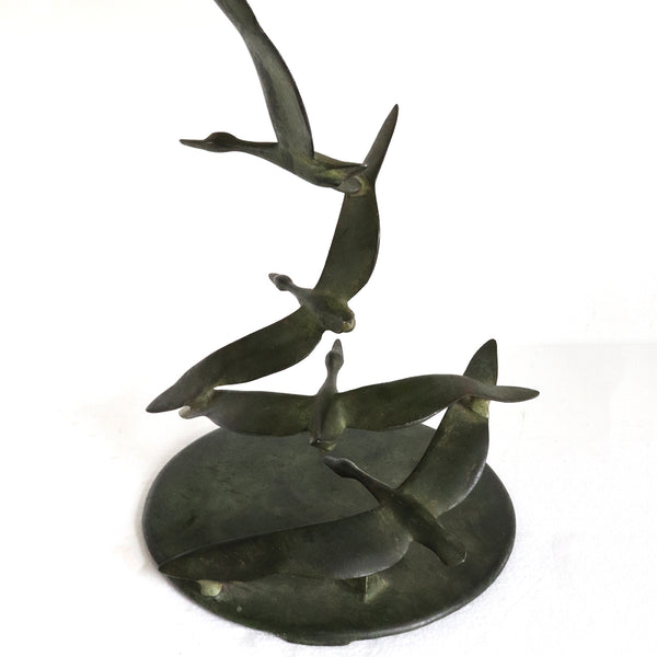 ROBERT GARRETT THEW Art Deco Bronze and Mica Shade Geese One-Light Table Lamp