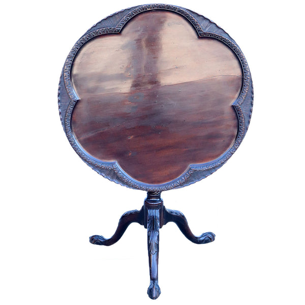 English Chippendale Mahogany Round Tilt-Top Tripod Side Table