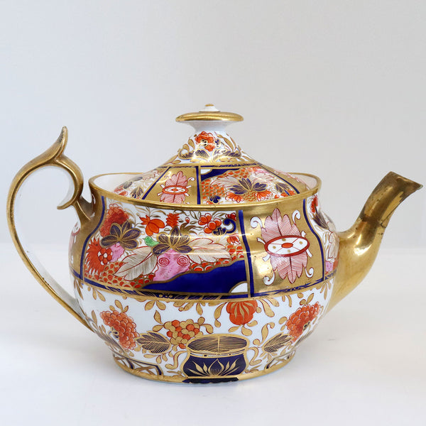 English Chamberlain Worcester Porcelain Gilt Japan 240 / Nelson Pattern Teapot