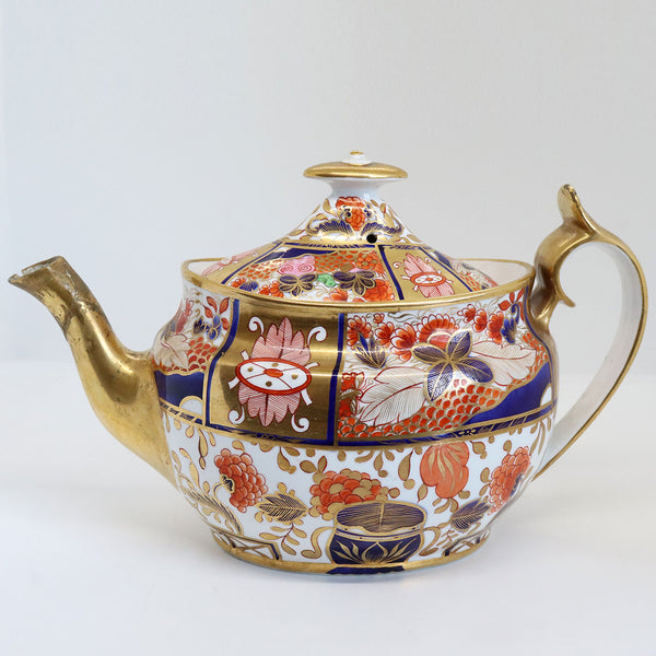 English Chamberlain Worcester Porcelain Gilt Japan 240 / Nelson Pattern Teapot