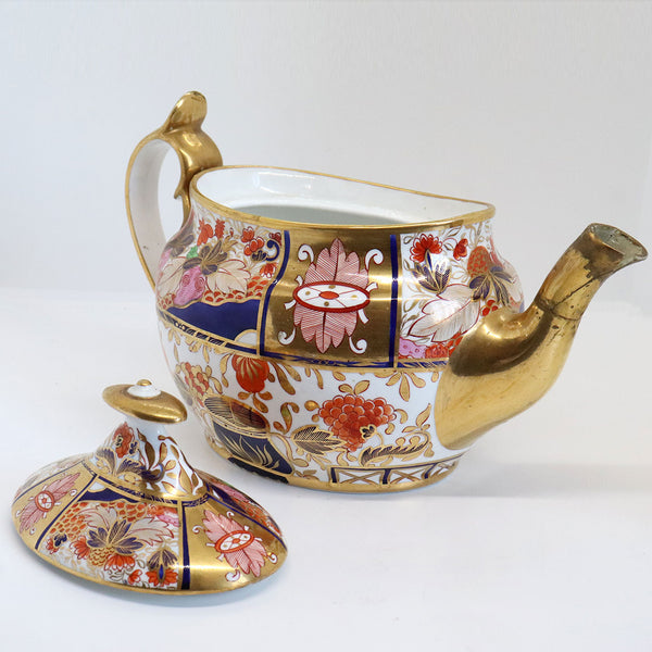 English Chamberlain Worcester Porcelain Gilt Japan 240 / Nelson Pattern Teapot