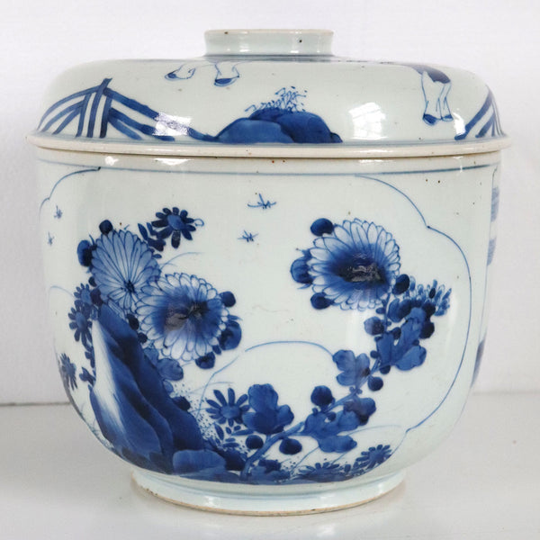 Large Chinese Qing Blue and White Porcelain Lidded Jar