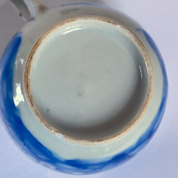 Chinese Export Qianlong Canton Gilt, Blue and White Porcelain Teacup