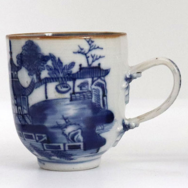 Chinese Export Qianlong Canton Brown, Blue and White Porcelain Teacup