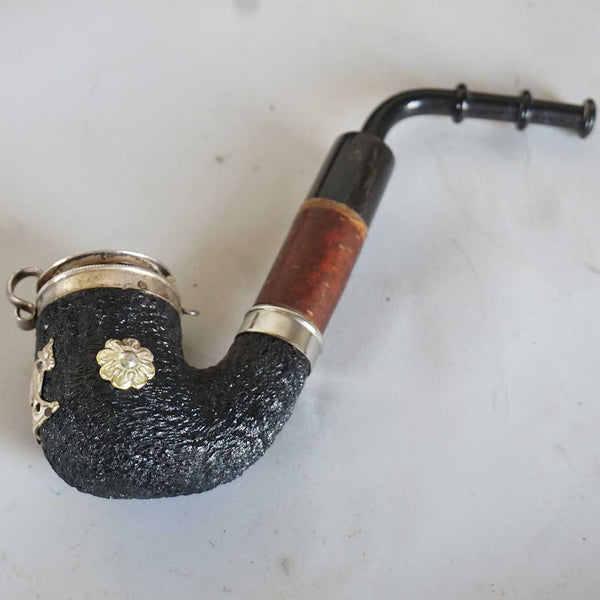 English Cased Pipe and Smoking Traveler's Compendium Set