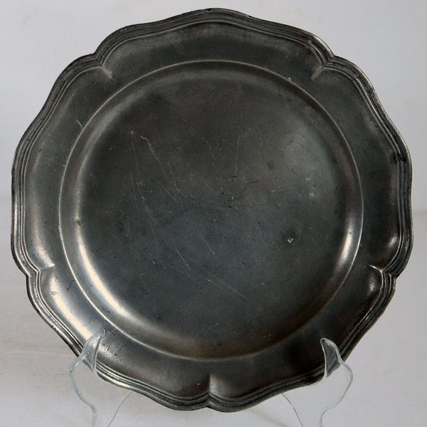 French Pewter Wavy Edge Multi-Reed Plate