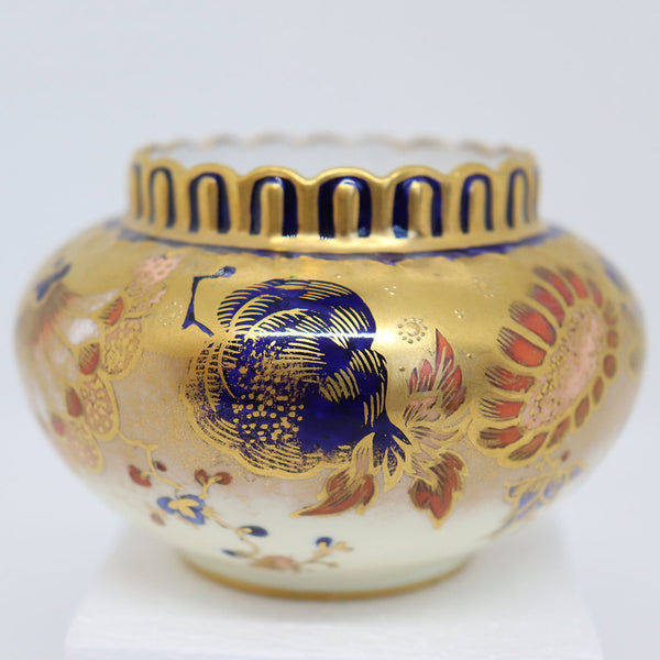 Small English Royal Crown Derby Gold Gilt Porcelain Cabinet Vase / Bowl