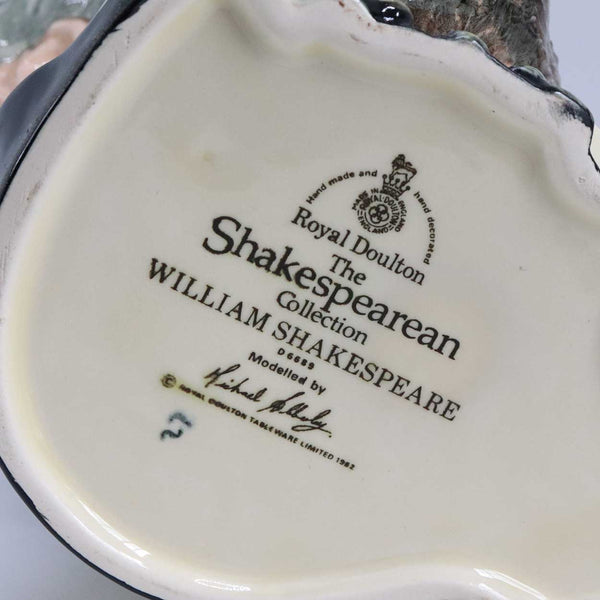 Large Vintage English Royal Doulton Porcelain William Shakespeare D6689 Character Jug
