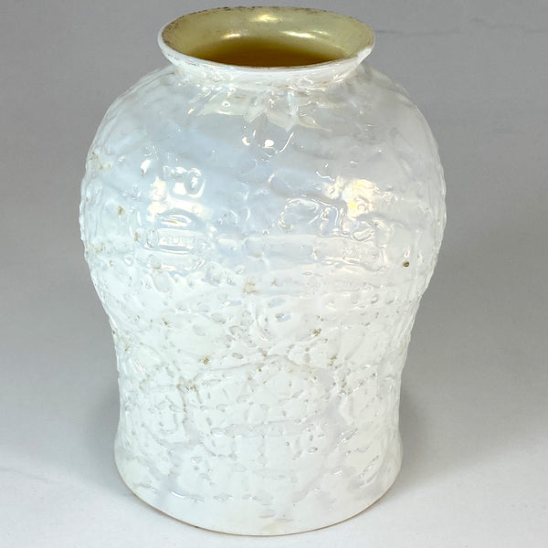 American Durand Glass Moorish Crackle White and Gold Lamp Shade