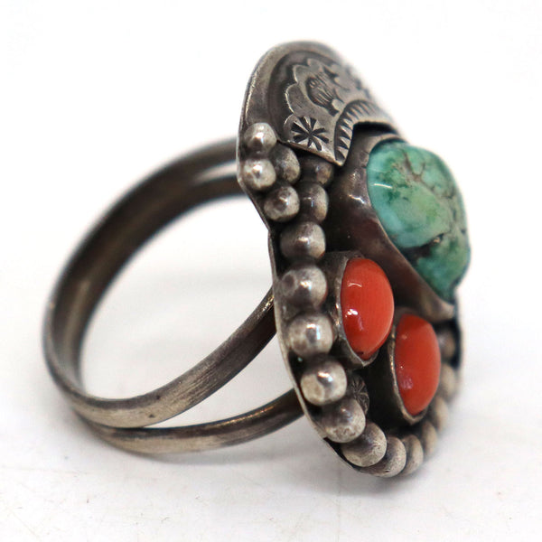 Vintage Native American Bear Stamped Silver, Turquoise and Coral Ring