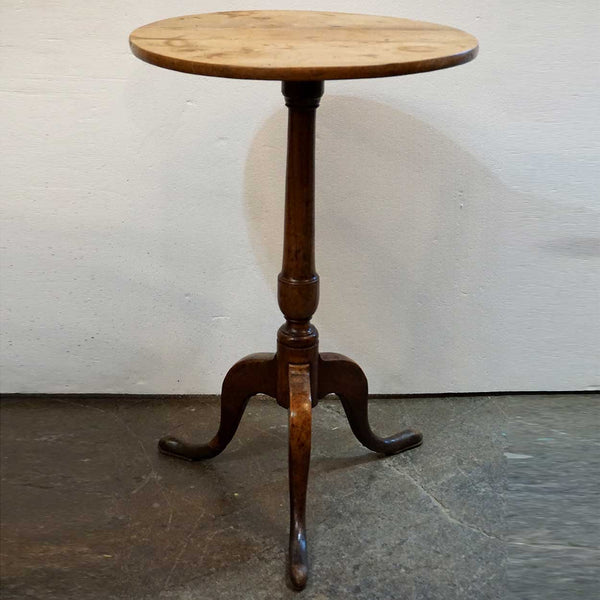 English Georgian Applewood Round Candlestand Pedestal Side Table