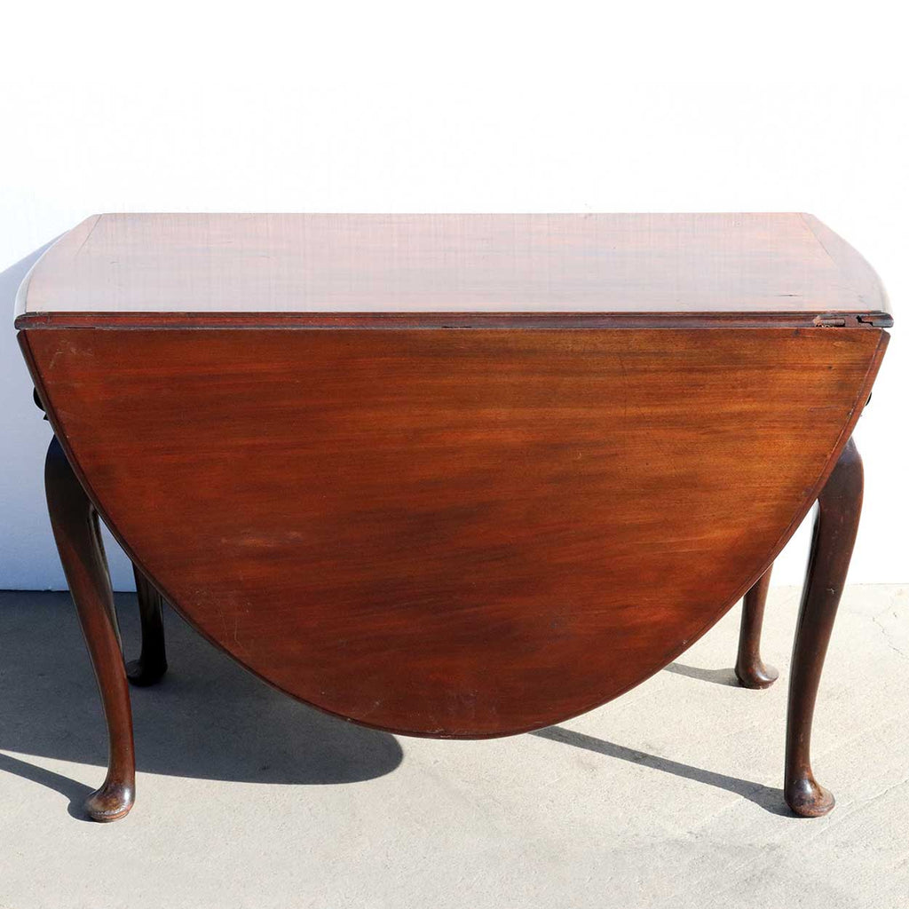 English Queen Anne Mahogany Dropleaf Gateleg Oval Table