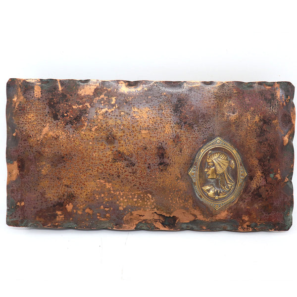Vintage American Drumgold Hammered Copper Portrait Jewelry / Trinket Box