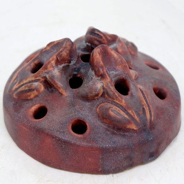 American Van Briggle Pottery Mulberry Three-Frog Figural Flower Frog