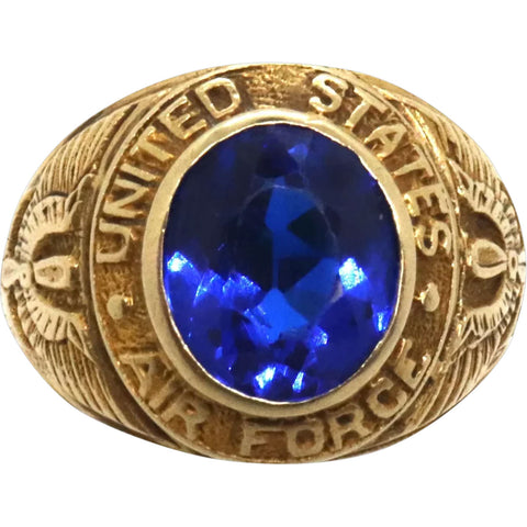 Vintage American 10 Karat Yellow Gold United States Air Force Class Ring