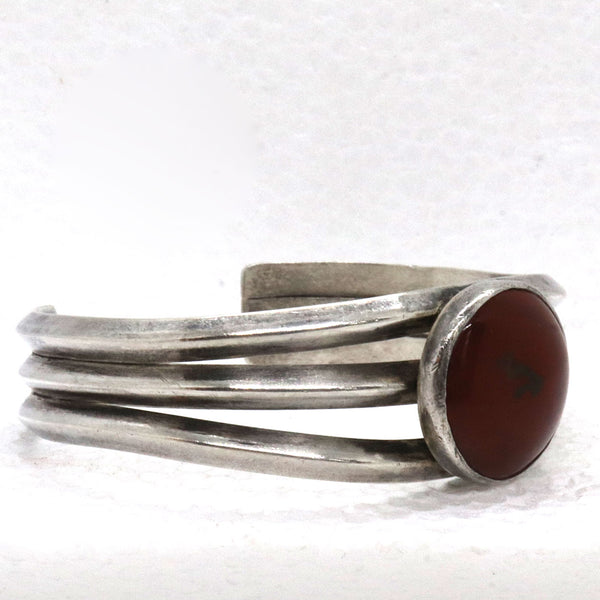 Vintage American Southwest Silver and Agate Cuff Bracelet